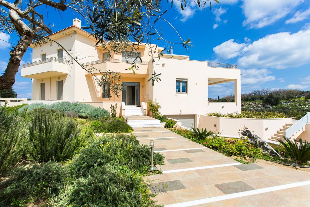 Deluxe Villa Ianthos - Outdoor Hot Tub & Kids Pool Gallos ภายนอก รูปภาพ